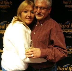 Meet your Posher, April